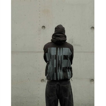 White Coffee Back Stretch Windbreaker Black 